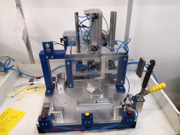 Zakázková výroba strojů a přípravků