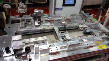 Zakázková výroba strojů a přípravků