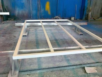 konstrukce na mířu - Svařování ocelových konstrukcí a nosičů