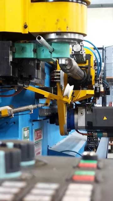 CNC ohýbání trubek